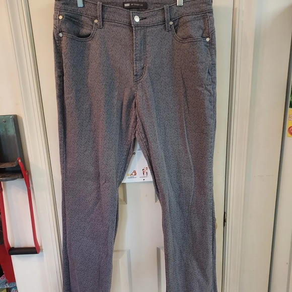 Levi's 505 Straight Leg Grey Pattern Jeans in Size 16M - Picture 1 of 11